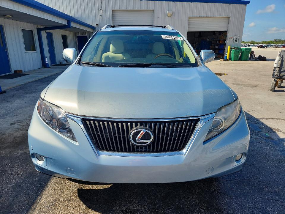 53050496 :رقم المزاد ، 2T2ZK1BA8BC048718 vin ، 2011 Lexus Rx مزاد بيع