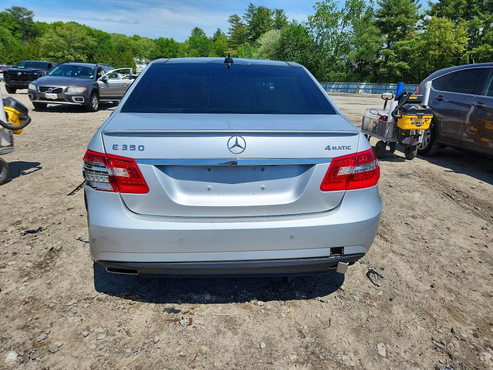 Aukcja sprzedaży 2011 Mercedes-benz E, vin: WDDHF8HB2BA352215, numer aukcji: 54023536