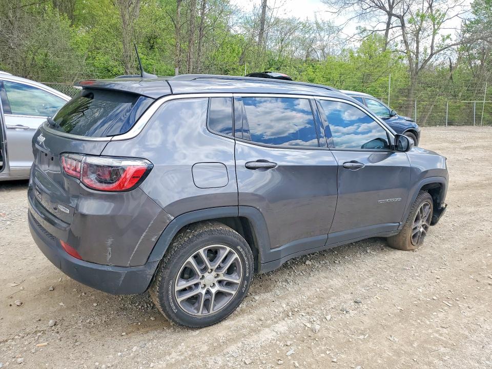 52815206 :رقم المزاد ، 3C4NJCBB4LT258774 vin ، 2020 Jeep Compass مزاد بيع