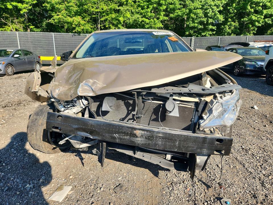 54111386 :رقم المزاد ، 4T1BK1FK1CU522419 vin ، 2012 Toyota Camry مزاد بيع