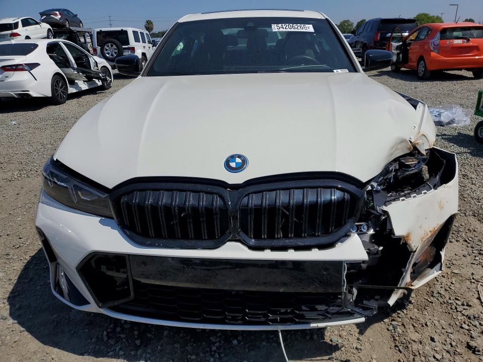 2024 Bmw 330e მანქანა იყიდება აუქციონზე, vin: 3MW39FF06R8E49695, აუქციონის ნომერი: 54206266