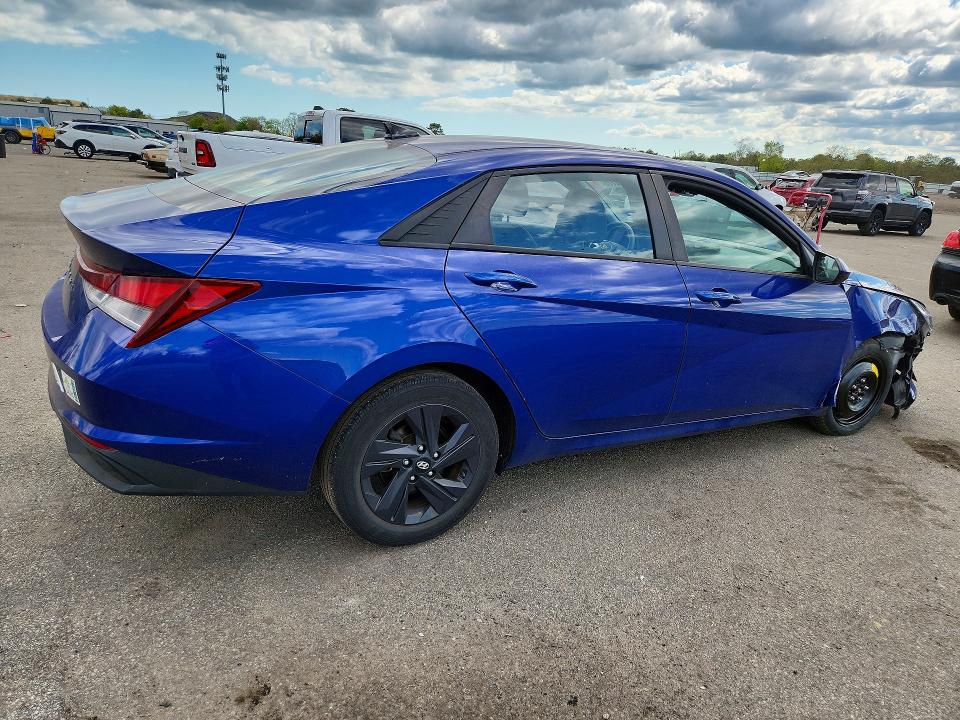 53936176 :رقم المزاد ، 5NPLM4AG0NH083508 vin ، 2022 Hyundai Elantra مزاد بيع