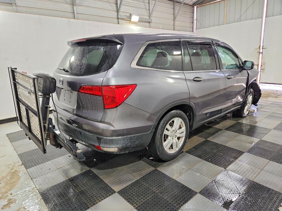 Продаж на аукціоні авто 2018 Honda Pilot, vin: 5FNYF5H17JB021488, номер лоту: 53593726