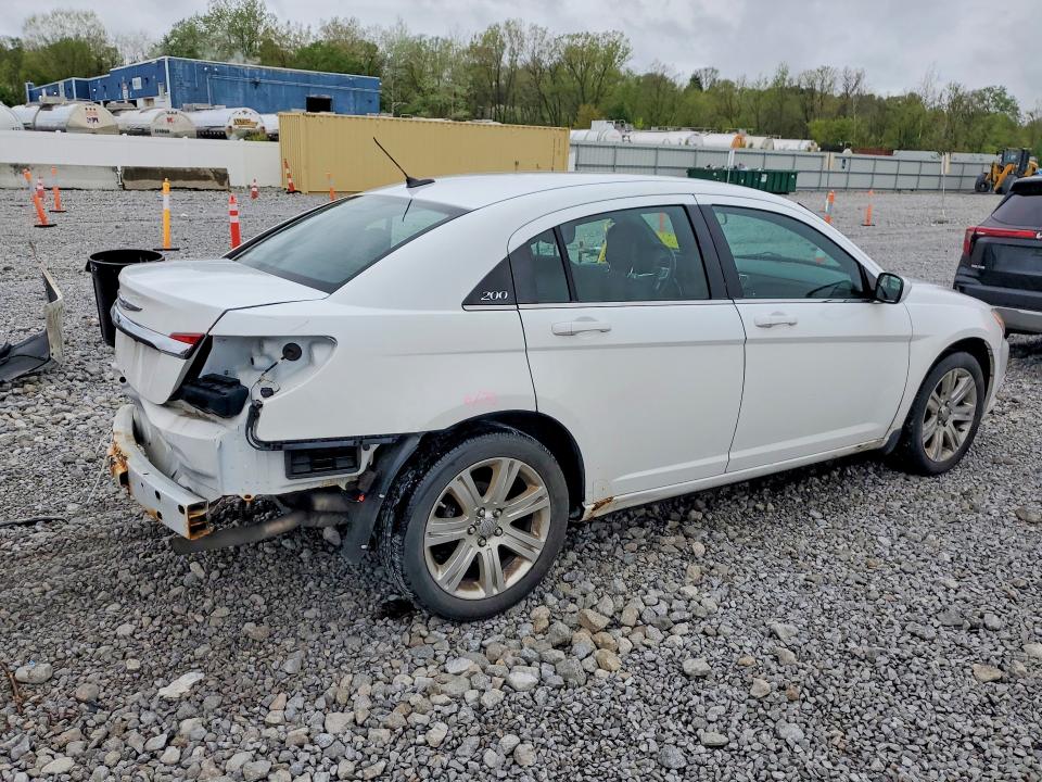 Продажа на аукционе авто 2011 Chrysler 200, vin: 1C3BC1FB5BN612428, номер лота: 52066116