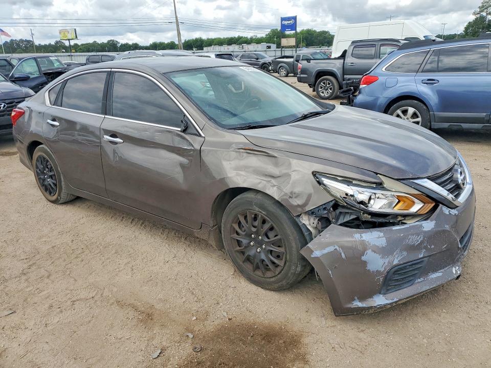54520896 :رقم المزاد ، 1N4AL3AP0HN304751 vin ، 2017 Nissan Altima مزاد بيع