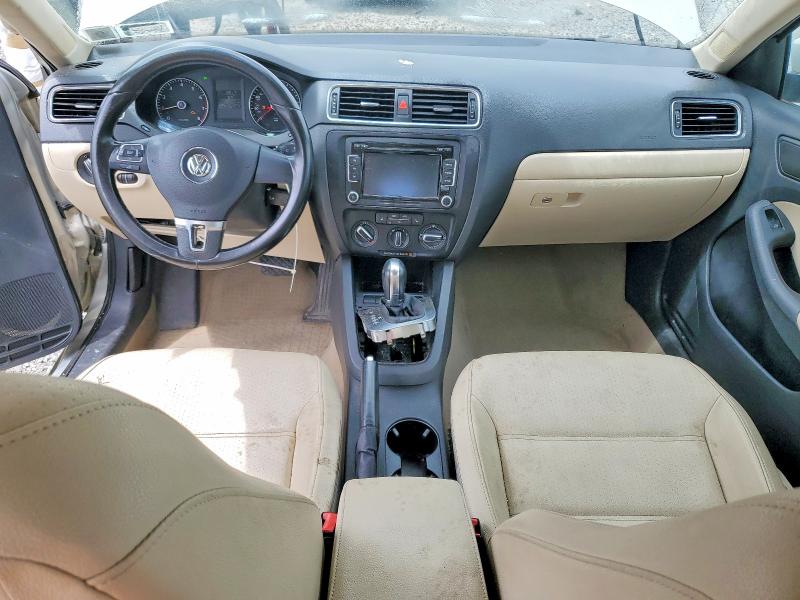53760106 :رقم المزاد ، 3VWDP7AJ8CM313020 vin ، 2012 Volkswagen Jetta مزاد بيع