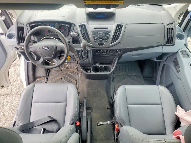 2015 Ford Transit მანქანა იყიდება აუქციონზე, vin: 1FDZX2CM5FKA23473, აუქციონის ნომერი: 52076576