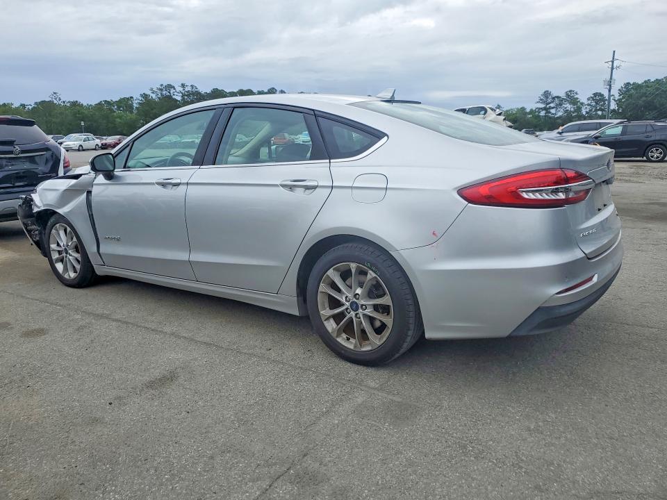 Продаж на аукціоні авто 2019 Ford Fusion, vin: 3FA6P0LU6KR221440, номер лоту: 53220736