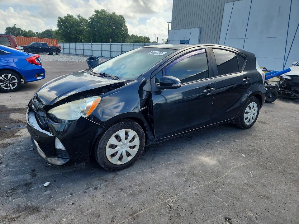 2013 Toyota Prius C მანქანა იყიდება აუქციონზე, vin: JTDKDTB30D1552569, აუქციონის ნომერი: 54586436