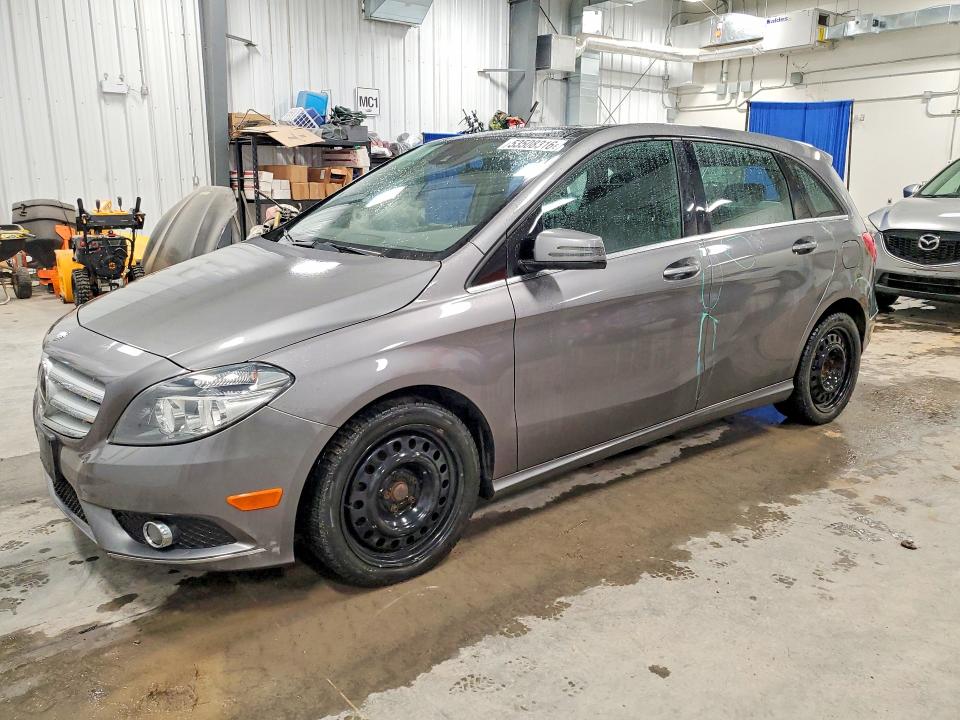 2014 Mercedes-benz B250 მანქანა იყიდება აუქციონზე, vin: WDDMH4EB8EJ201650, აუქციონის ნომერი: 53508316