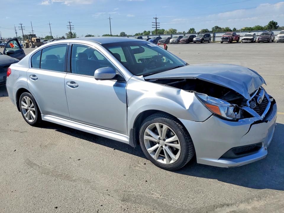 52567716 :رقم المزاد ، 4S3BMBC60D3015658 vin ، 2013 Subaru Legacy مزاد بيع
