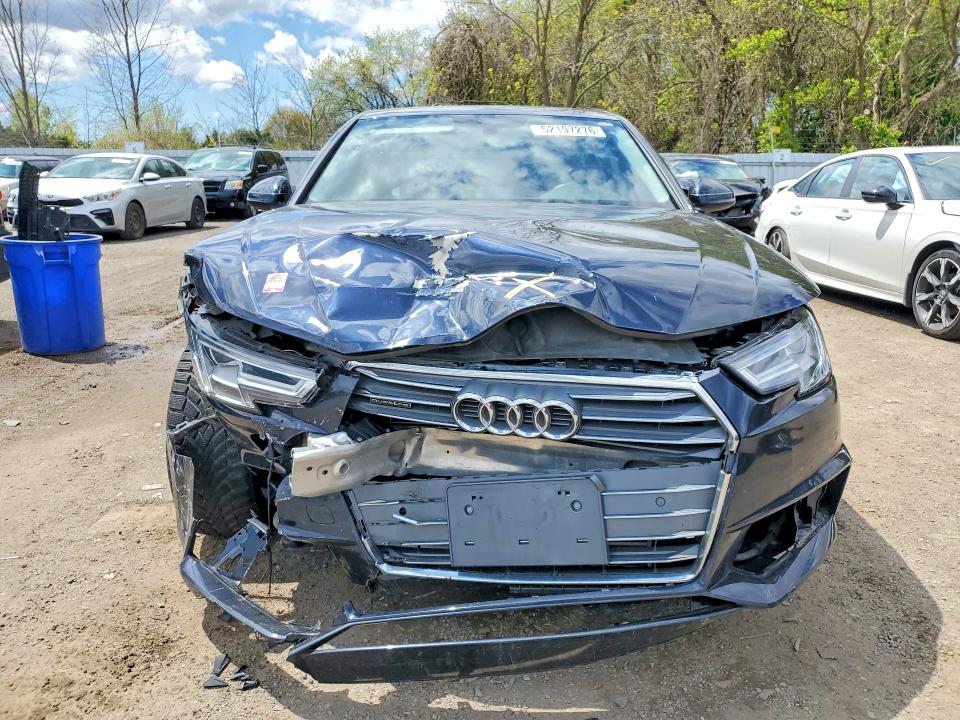 Продаж на аукціоні авто 2018 Audi A4, vin: WAUBNAF41JN018745, номер лоту: 52197276