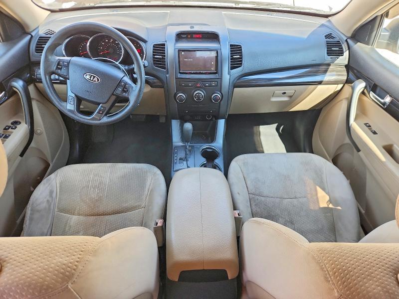 Продажа на аукционе авто 2011 Kia Sorento, vin: 5XYKT4A11BG035898, номер лота: 52381226