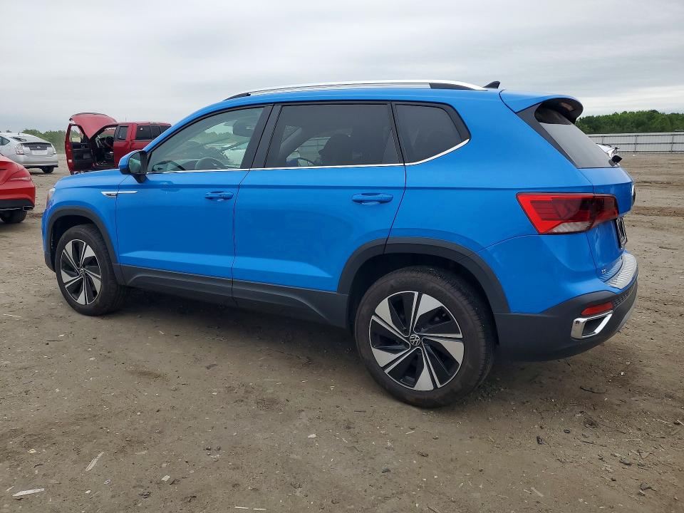 53976526 :رقم المزاد ، 3VVUX7B24RM030456 vin ، 2024 Volkswagen Taos مزاد بيع