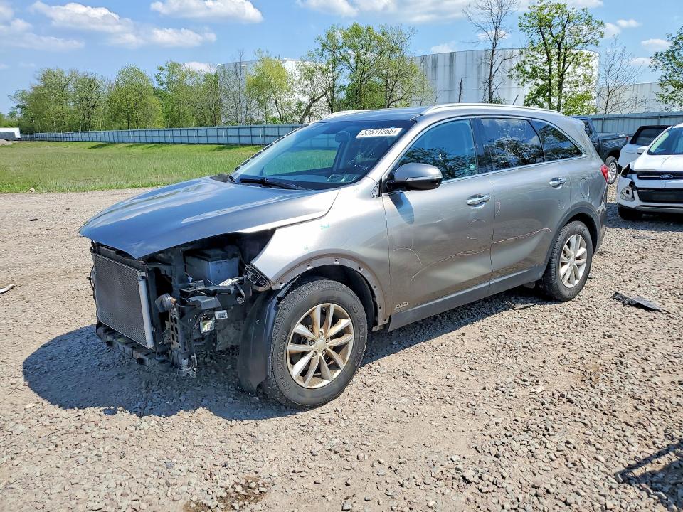 53531256 :رقم المزاد ، 5XYPGDA36HG244784 vin ، 2017 Kia Sorento مزاد بيع