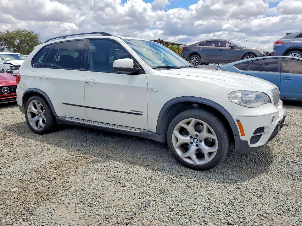 Продаж на аукціоні авто 2013 Bmw X5, vin: 5UXZW0C51D0B90850, номер лоту: 55457506