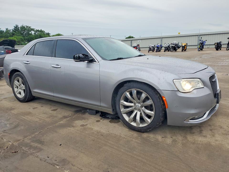 Продаж на аукціоні авто 2018 Chrysler 300, vin: 2C3CCAEG8JH296287, номер лоту: 52043316