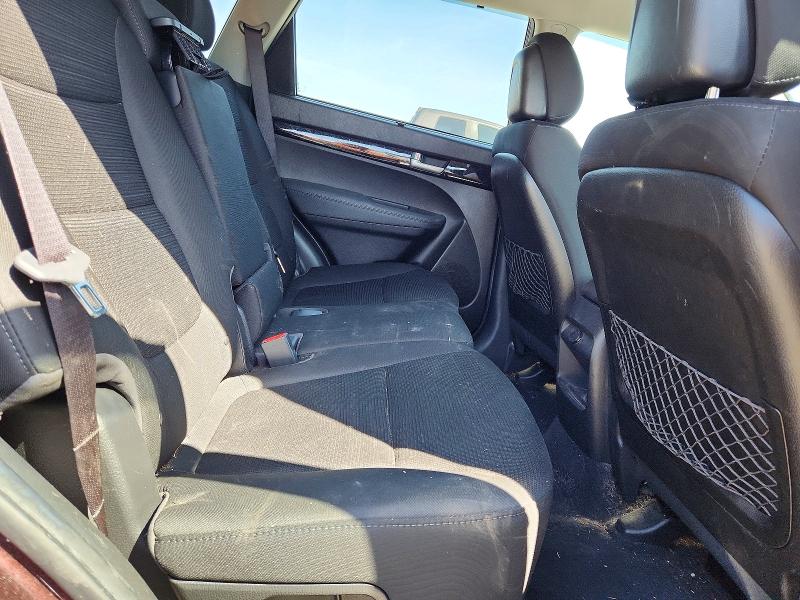 Продажа на аукционе авто 2015 Kia Sorento, vin: 5XYKTCA61FG561010, номер лота: 54701906