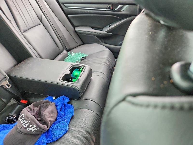 2022 Honda Accord მანქანა იყიდება აუქციონზე, vin: 1HGCV1F42NA082363, აუქციონის ნომერი: 52257676