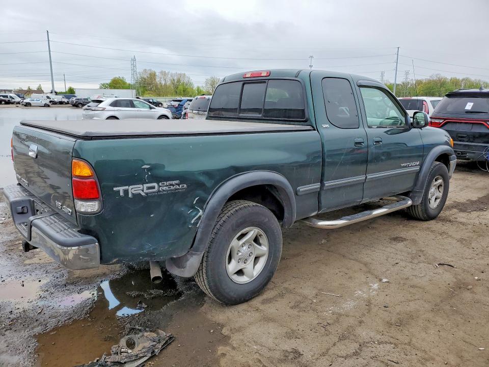 52011556 :رقم المزاد ، 5TBBT4418YS109754 vin ، 2000 Toyota Tundra مزاد بيع