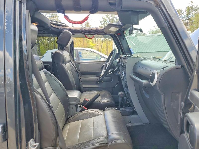 53131186 :رقم المزاد ، 1J4BA5H18AL156331 vin ، 2010 Jeep Wrangler Unlimited مزاد بيع