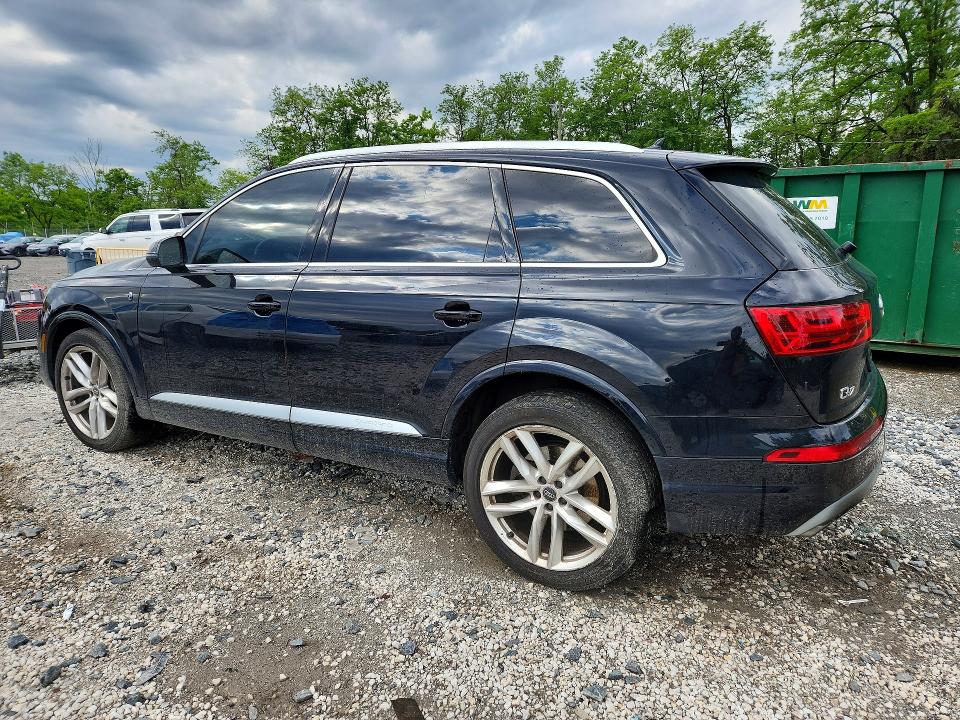 2018 Audi Q7 მანქანა იყიდება აუქციონზე, vin: WA1VAAF79JD028073, აუქციონის ნომერი: 53507226