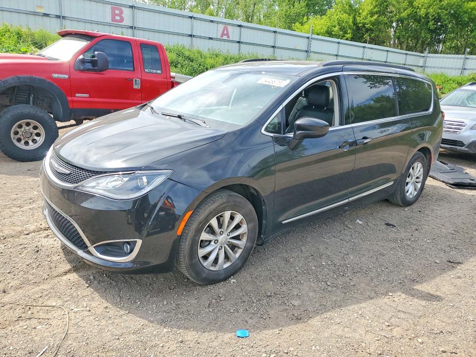 2017 Chrysler Pacifica მანქანა იყიდება აუქციონზე, vin: 2C4RC1BG1HR832401, აუქციონის ნომერი: 54488786