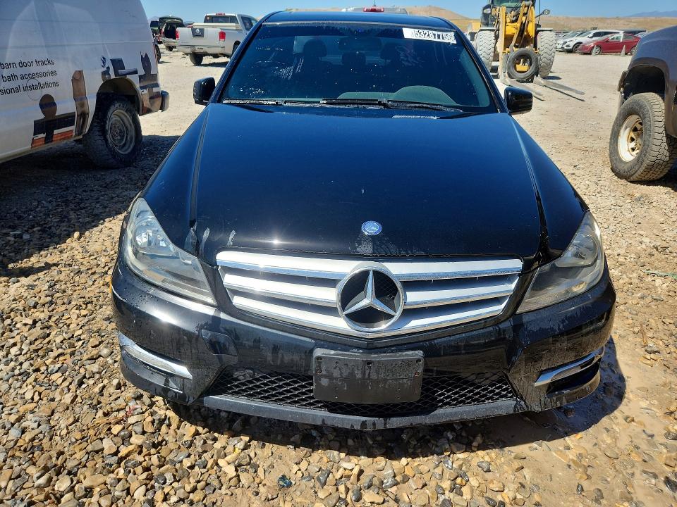 Продаж на аукціоні авто 2013 Mercedes-benz C, vin: WDDGF4HB9DR263783, номер лоту: 53287756