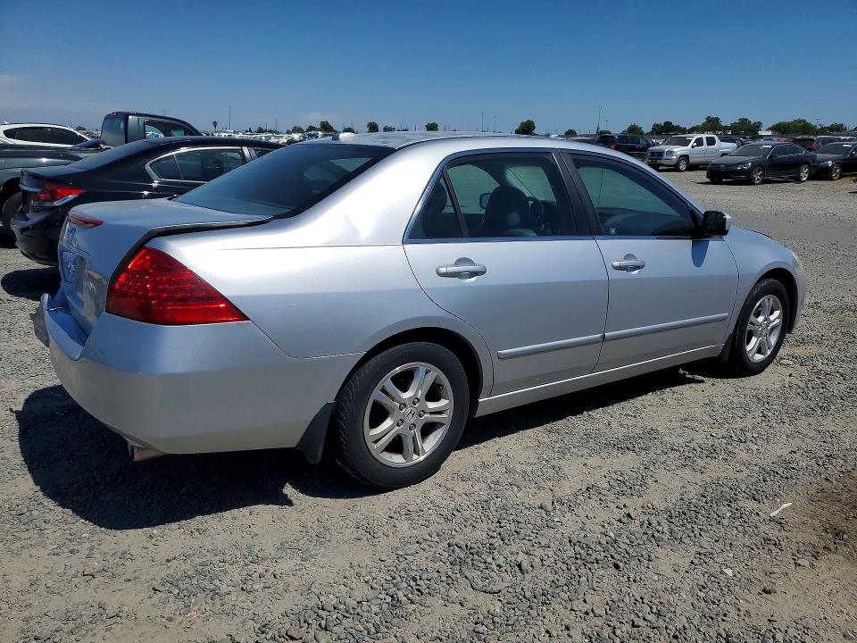 54709506 :رقم المزاد ، 1HGCM56717A180937 vin ، 2007 Honda Accord مزاد بيع