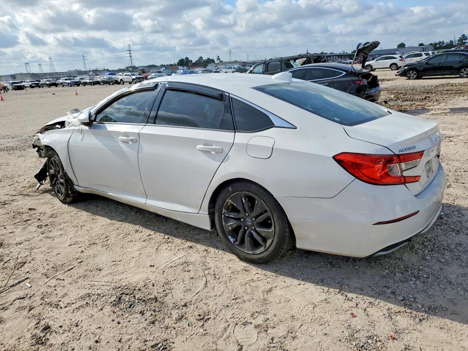 Продажа на аукционе авто 2018 Honda Accord, vin: 1HGCV1F12JA261941, номер лота: 53778966