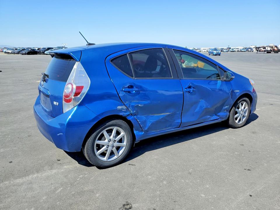 Продажа на аукционе авто 2013 Toyota Prius C, vin: JTDKDTB37D1038914, номер лота: 53809396