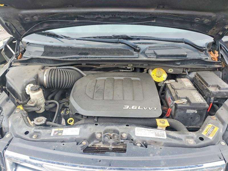 53722026 :رقم المزاد ، 2C4RC1BG3FR553836 vin ، 2015 Chrysler Town & Country مزاد بيع