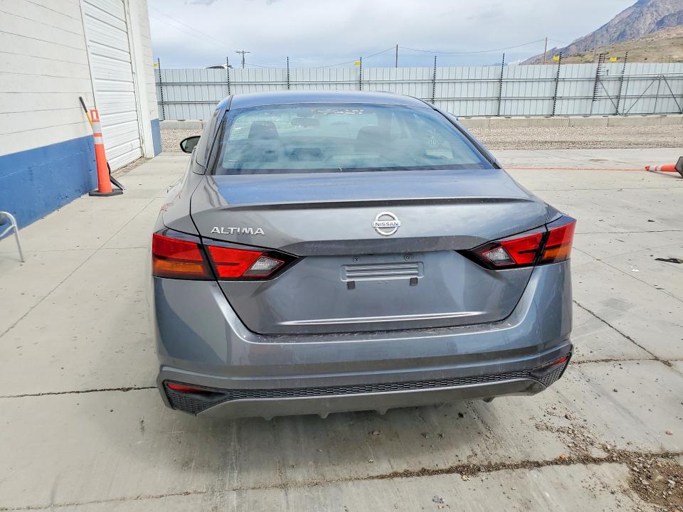 55099146 :رقم المزاد ، 1N4BL4BV0NN382952 vin ، 2022 Nissan Altima مزاد بيع