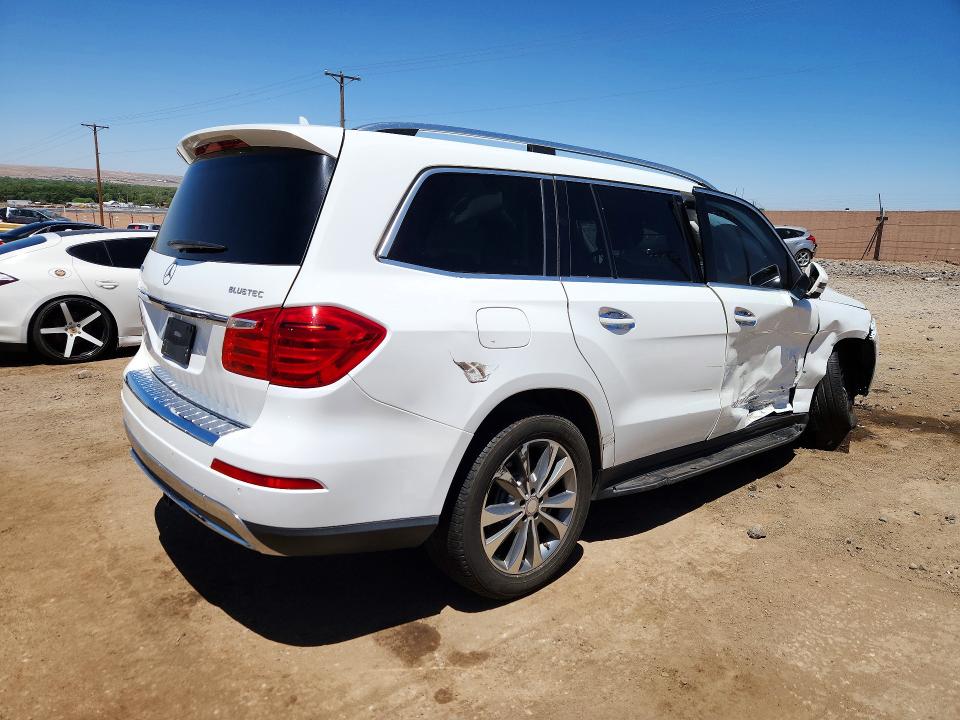 Продажа на аукционе авто 2016 Mercedes-benz Gl, vin: 4JGDF2EE9GA688774, номер лота: 53753386