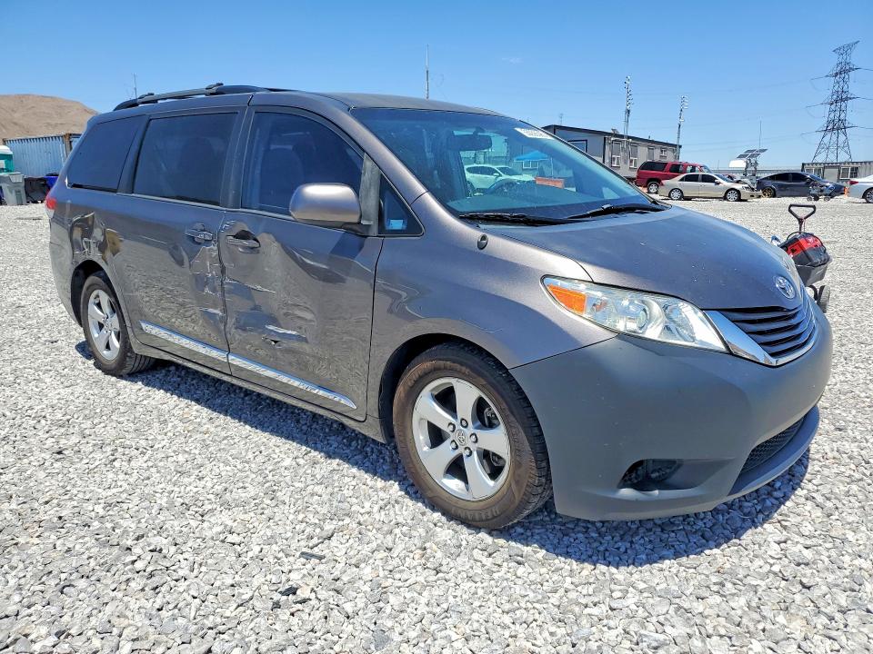 Aukcja sprzedaży 2013 Toyota Sienna, vin: 5TDKK3DC5DS312827, numer aukcji: 55056596