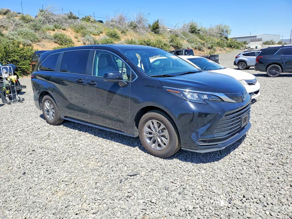 Aukcja sprzedaży 2024 Toyota Sienna, vin: 5TDKSKFC8RS121241, numer aukcji: 52891766