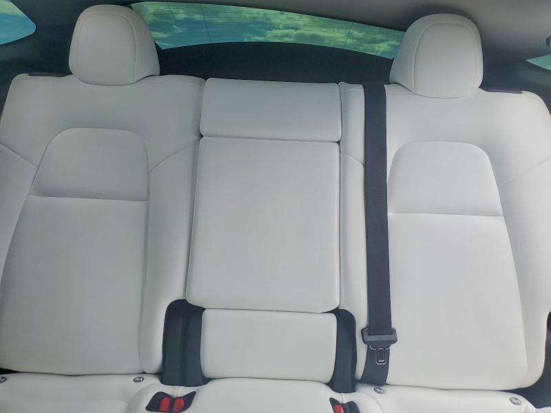 55056386 :رقم المزاد ، 7SAYGDEEXPF636482 vin ، 2023 Tesla Model Y مزاد بيع