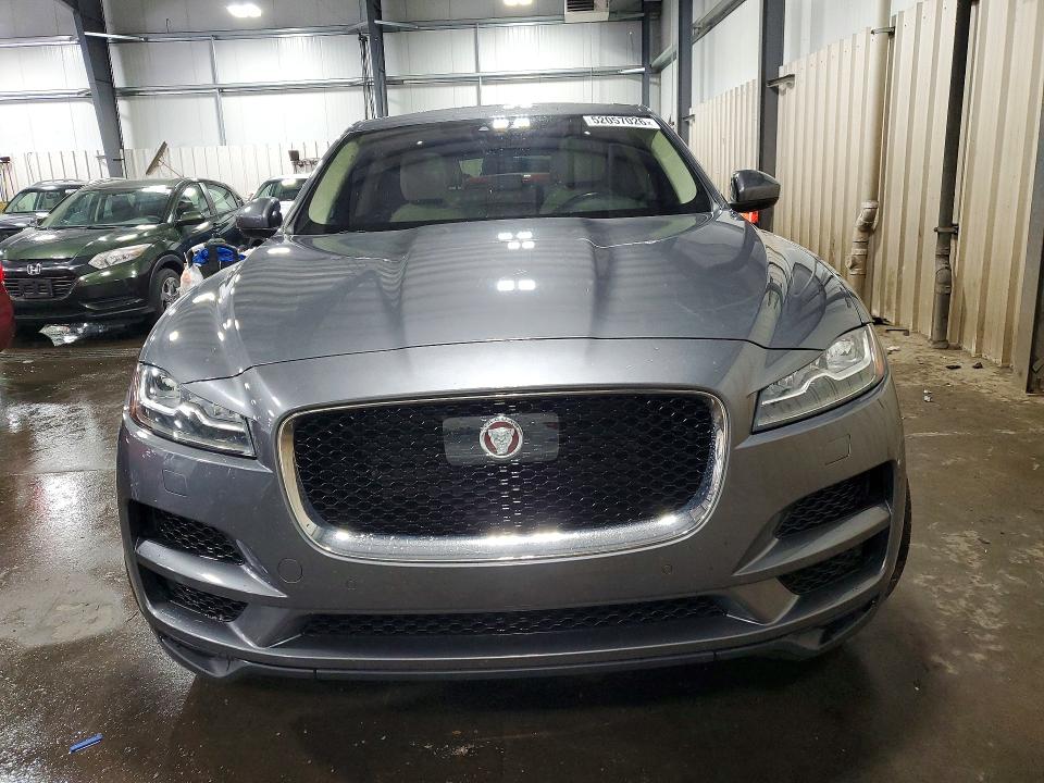 Продаж на аукціоні авто 2019 Jaguar F-pace, vin: SADCK2GX6KA600920, номер лоту: 52057026