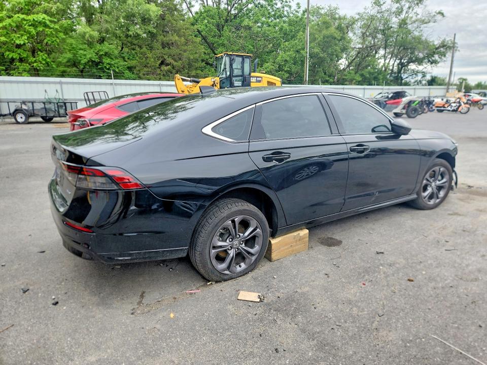 Продажа на аукционе авто 2024 Honda Accord, vin: 1HGCY2F67RA042607, номер лота: 54332926