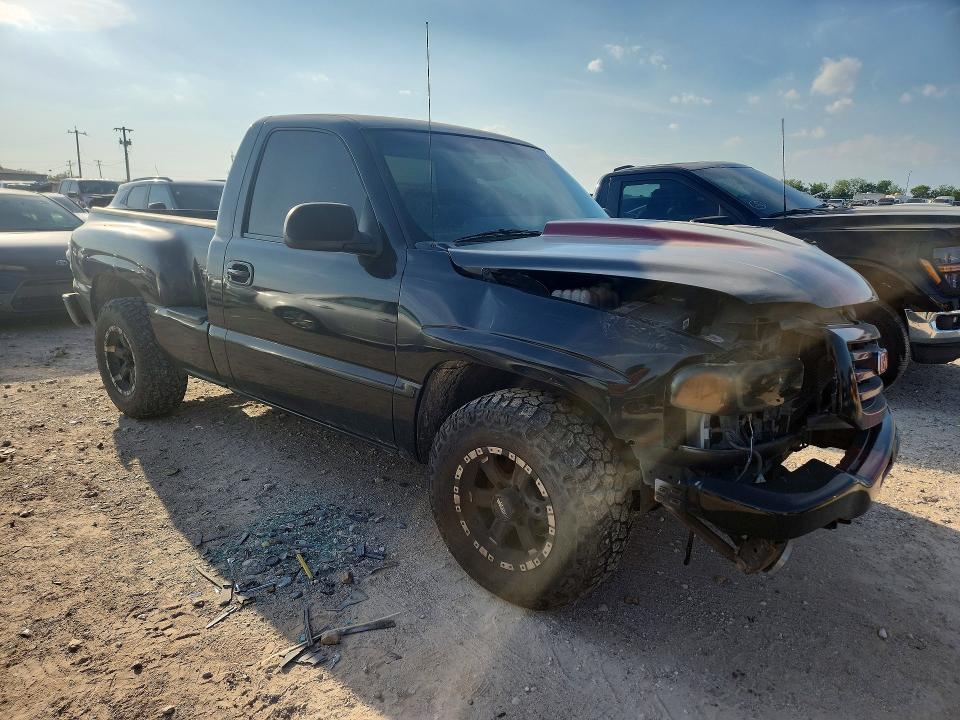 2003 Gmc New Sierra მანქანა იყიდება აუქციონზე, vin: 1GTEC14V53Z103729, აუქციონის ნომერი: 52893586