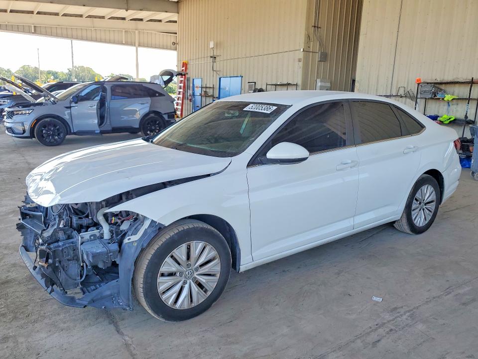 52005386 :رقم المزاد ، 3VWN57BU7KM234665 vin ، 2019 Volkswagen Jetta مزاد بيع