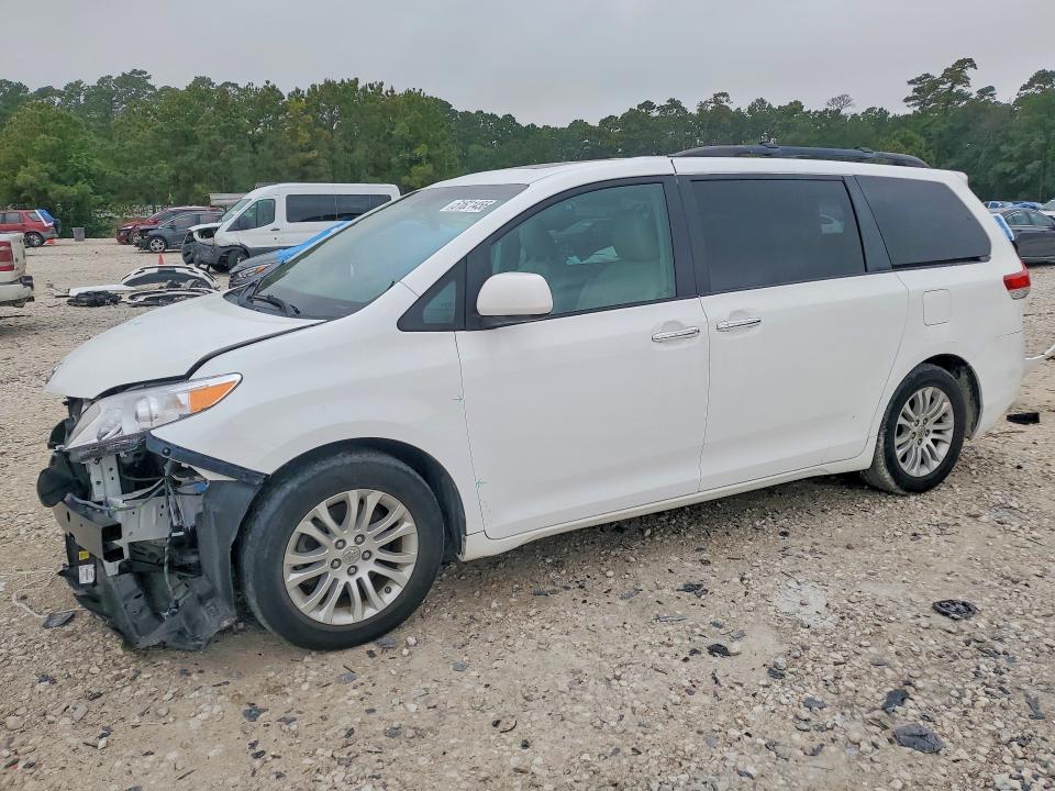 Продаж на аукціоні авто 2012 Toyota Sienna, vin: 5TDYK3DC2CS199458, номер лоту: 51621456