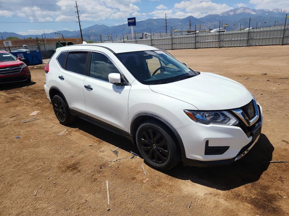 2017 Nissan Rogue მანქანა იყიდება აუქციონზე, vin: KNMAT2MT6HP608233, აუქციონის ნომერი: 53888256