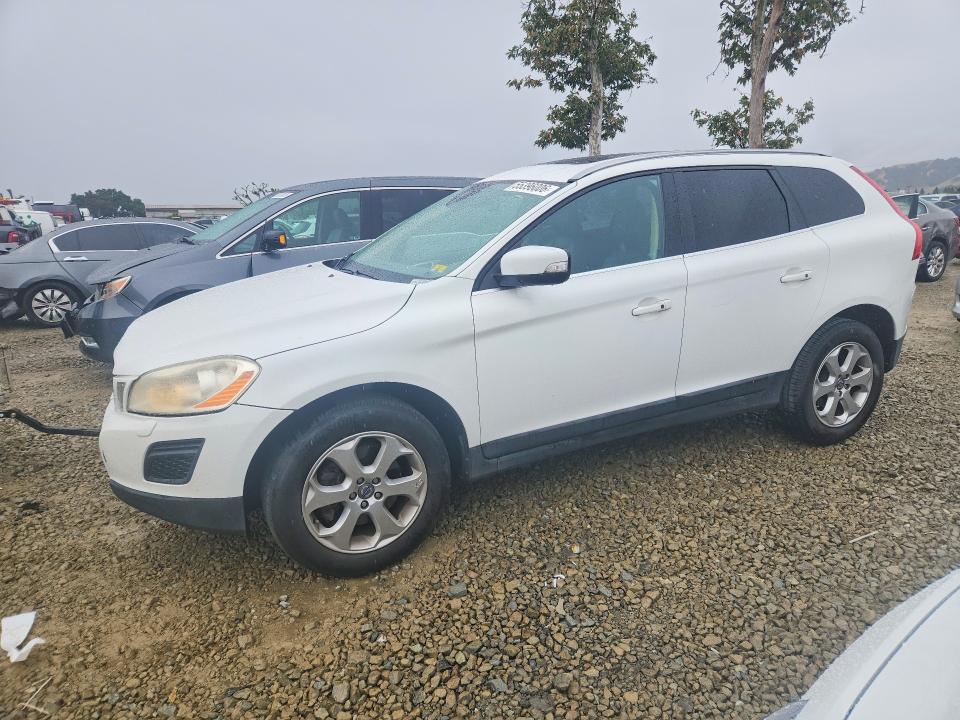 Auction sale of the 2013 Volvo Xc60, vin: YV4940DL1D2366105, lot number: 55396006
