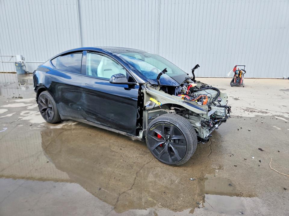 Продажа на аукционе авто 2026 Tesla Model Y, vin: 7SAYGDET3TA613387, номер лота: 52205556