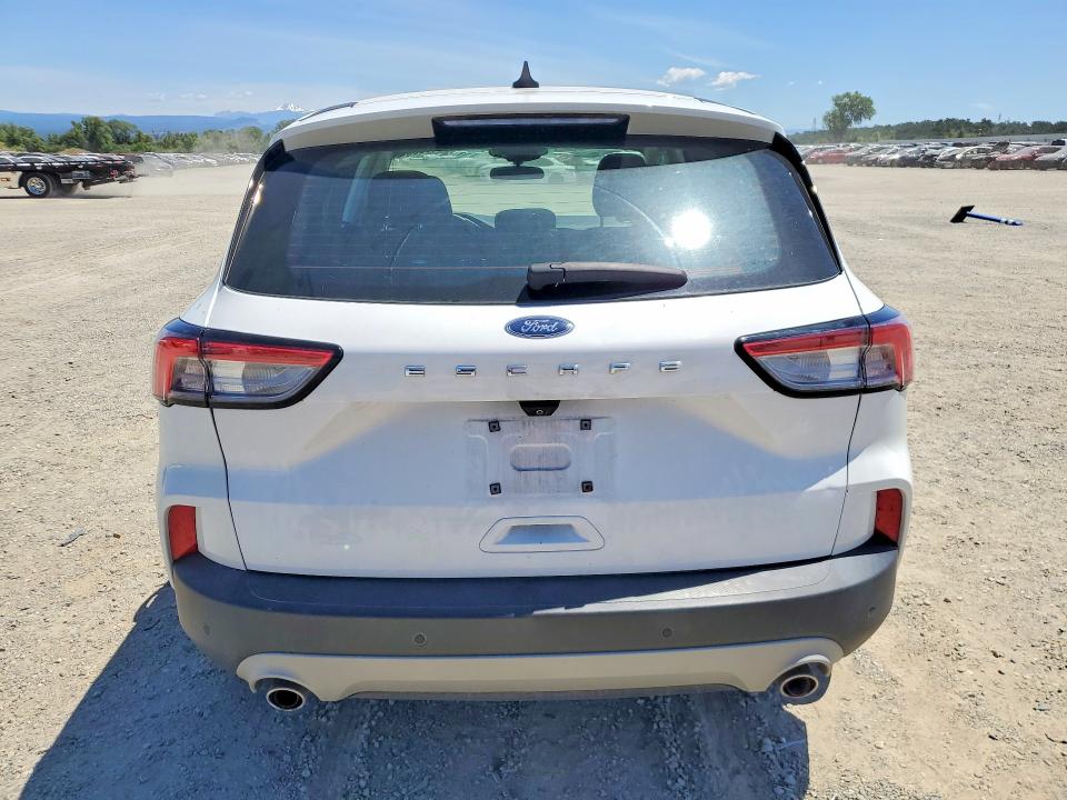 Продажа на аукционе авто 2022 Ford Escape, vin: 1FMCU0F60NUB32801, номер лота: 54170856