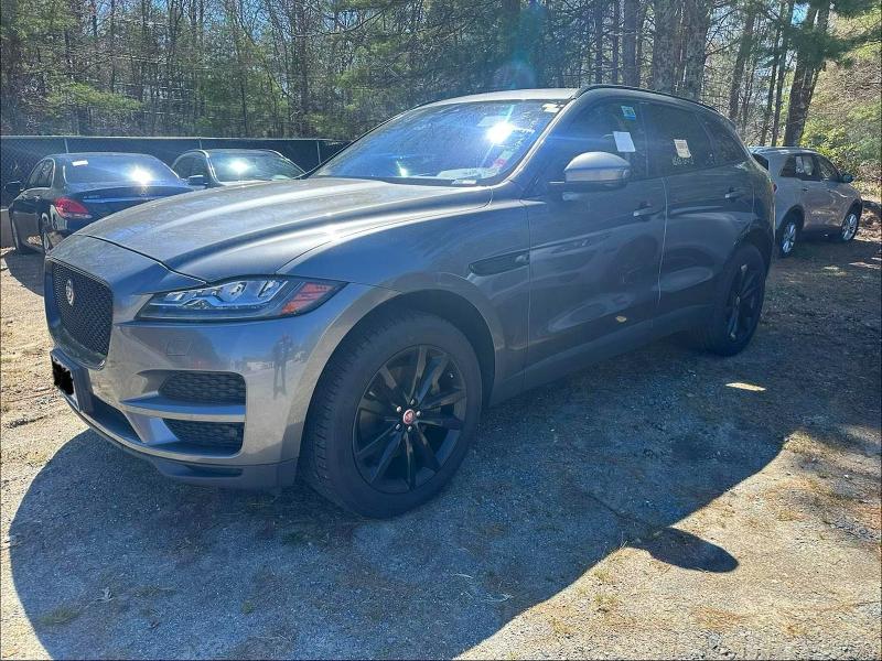 2017 Jaguar F-pace მანქანა იყიდება აუქციონზე, vin: SADCK2BVXHA491148, აუქციონის ნომერი: 54179746