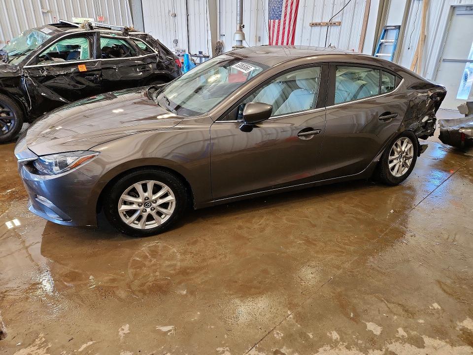 53065066 :رقم المزاد ، 3MZBM1U79GM305334 vin ، 2016 Mazda 3 مزاد بيع