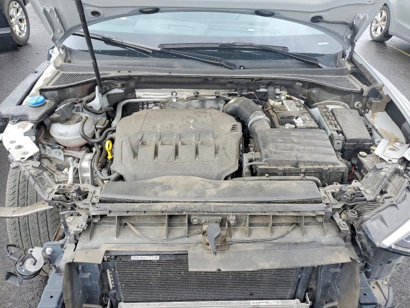 2020 Audi Q3 მანქანა იყიდება აუქციონზე, vin: WA1BECF39L1044391, აუქციონის ნომერი: 54793286