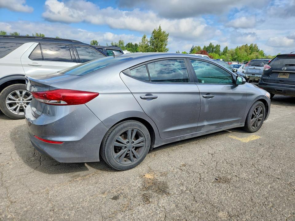 Продажа на аукционе авто 2018 Hyundai Elantra, vin: 5NPD84LF7JH258148, номер лота: 50329716